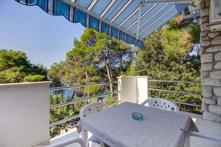  Für 2 Personen: Hübsches Apartment / Ferienwohnung in der Region Mali Losinj