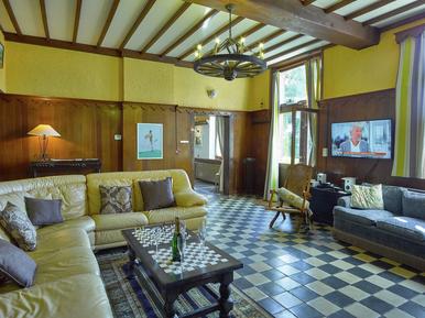 Gemütliches Ferienhaus : Region Houyet für 24 Personen