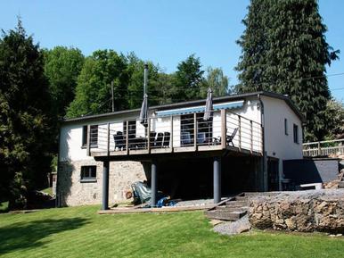 Gemütliches Ferienhaus : Region Spa für 10 Personen