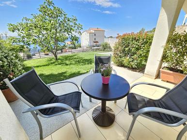  Für 2 Personen: Hübsches Apartment / Ferienwohnung in der Region Novi Vinodolski