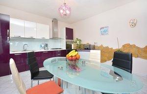  Für 10 Personen: Hübsches Apartment / Ferienwohnung in der Region Srinjine