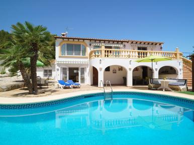Ferienhaus mit Pool Ferienhaus mit Pool