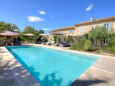 Ferienhaus mit Pool Ferienhaus mit Pool