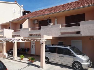  Für 4 Personen: Hübsches Apartment / Ferienwohnung in der Region Tisno