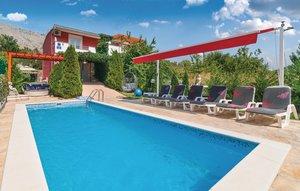 Gemütliches Ferienhaus : Region Split-Dalmatien für 8 Personen