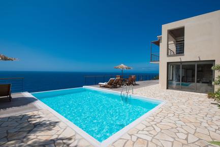 Gemütliches Ferienhaus : Region Lefkas für 6 Personen