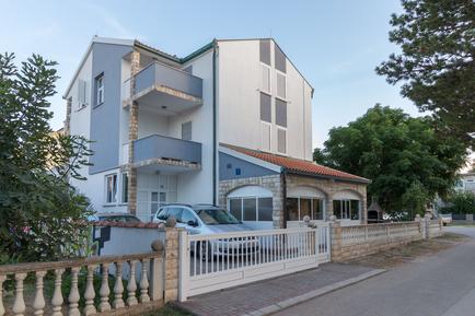  Für 4 Personen: Hübsches Apartment / Ferienwohnung in der Region Dalmatien