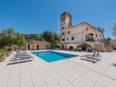Ferienhaus mit Pool Ferienhaus mit Pool