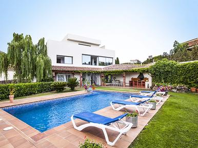 Ferienhaus mit Pool Ferienhaus mit Pool