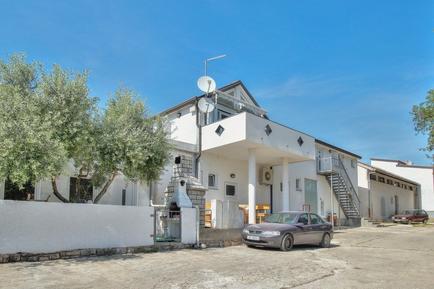 Für 4 Personen: Hübsches Apartment / Ferienwohnung in der Region Katoro