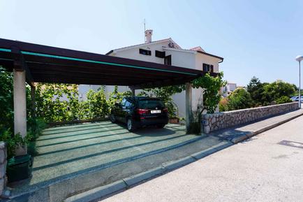  Für 4 Personen: Hübsches Apartment / Ferienwohnung in der Region Krk