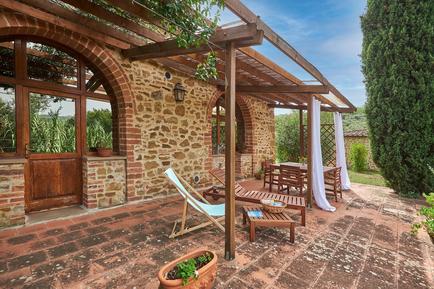  Für 4 Personen: Hübsches Apartment / Ferienwohnung in der Region Torrita Di Siena