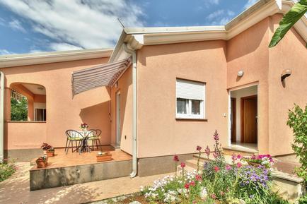  Für 2 Personen: Hübsches Apartment / Ferienwohnung in der Region Murine