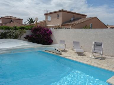 Ferienhaus mit Pool Ferienhaus mit Pool