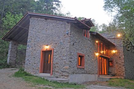 Gemütliches Ferienhaus : Region Mioglia für 6 Personen