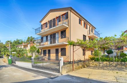  Für 4 Personen: Hübsches Apartment / Ferienwohnung in der Region Novigrad in Istrien