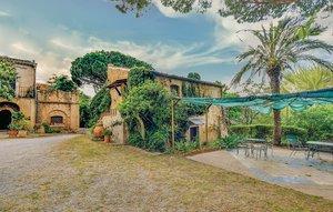 Gemütliches Ferienhaus : Region Acque Dolci für 8 Personen