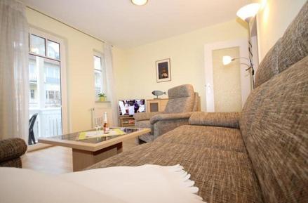  Für 4 Personen: Hübsches Apartment / Ferienwohnung in der Region Ostseebad Kühlungsborn