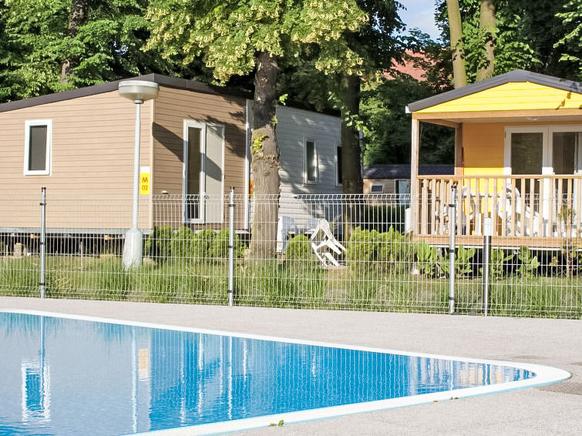 Ferienhaus Fur 6 Personen In Dolni Pocernice Bei Prag Tuivillas Com Objekt Nr