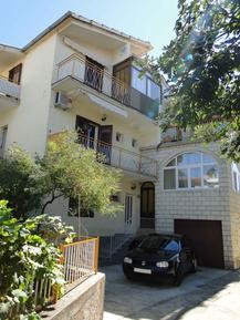  Für 8 Personen: Hübsches Apartment / Ferienwohnung in der Region Šibenik-Knin