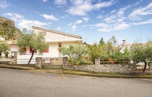 Gemütliches Ferienhaus : Region Praia a Mare für 8 Personen