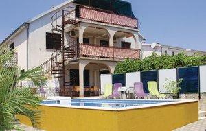  Für 4 Personen: Hübsches Apartment / Ferienwohnung in der Region Okrug Gornji