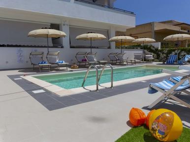  Für 4 Personen: Hübsches Apartment / Ferienwohnung in der Region Sampieri