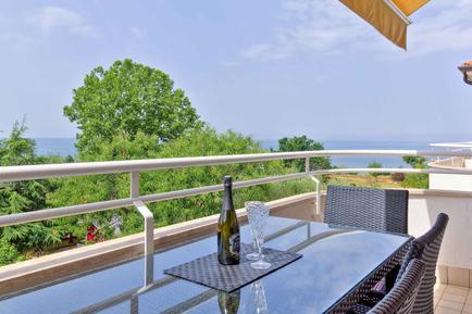  Für 6 Personen: Hübsches Apartment / Ferienwohnung in der Region Zambratija