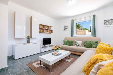  Für 4 Personen: Hübsches Apartment / Ferienwohnung in der Region Rogoznica