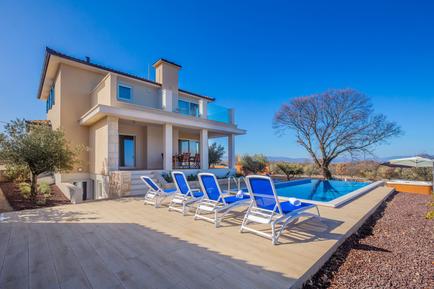 Gemütliches Ferienhaus : Region Kroatische Inseln für 10 Personen