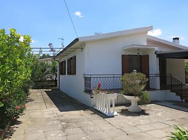 Gemütliches Ferienhaus : Region Lido di Fondi für 7 Personen