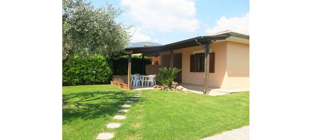 Gemütliches Ferienhaus : Region Lido di Fondi für 6 Personen