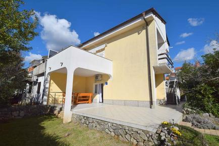  Für 4 Personen: Hübsches Apartment / Ferienwohnung in der Region Krk