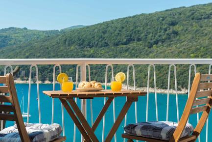  Für 4 Personen: Hübsches Apartment / Ferienwohnung in der Region Rabac