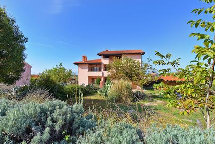  Für 5 Personen: Hübsches Apartment / Ferienwohnung in der Region Bale