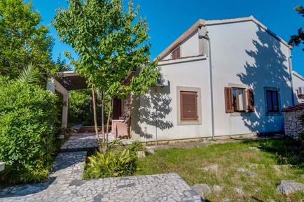  Für 2 Personen: Hübsches Apartment / Ferienwohnung in der Region Mali Losinj