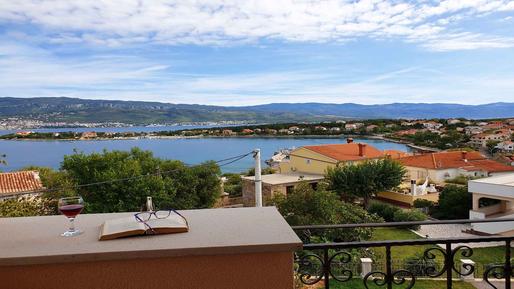  Für 4 Personen: Hübsches Apartment / Ferienwohnung in der Region Šilo