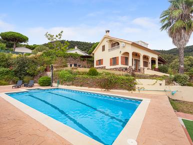 Gemütliches Ferienhaus : Region Sant Cebrià de Vallalta für 6 Personen