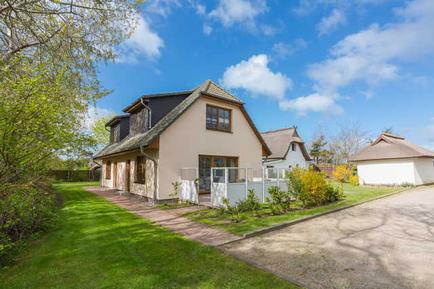 Gemütliches Ferienhaus : Region Wustrow (Fischland) für 4 Personen