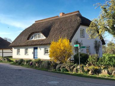  Für 4 Personen: Hübsches Apartment / Ferienwohnung in der Region Groß Zicker