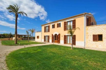 Gemütliches Ferienhaus : Region Manacor für 16 Personen