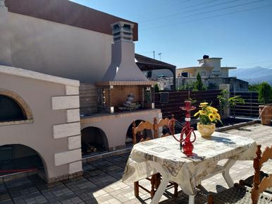 Gemütliches Ferienhaus : Region Heraklion für 5 Personen