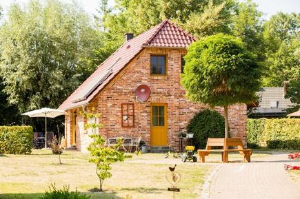 Gemütliches Ferienhaus : Region Bastorf-Mechelsdorf für 7 Personen