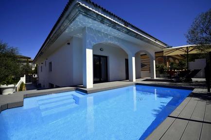 Gemütliches Ferienhaus : Region Son Serra De Marina für 9 Personen