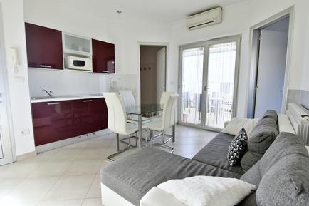  Für 4 Personen: Hübsches Apartment / Ferienwohnung in der Region Umag