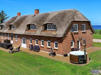 Gemütliches Ferienhaus : Region Ulfborg für 20 Personen