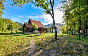 Gemütliches Ferienhaus : Region Frkašik für 8 Personen