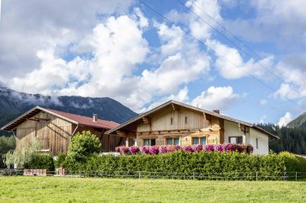  Für 4 Personen: Hübsches Apartment / Ferienwohnung in der Region Tirol