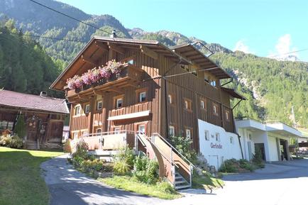 Gemütliches Ferienhaus : Region Ötztal für 12 Personen