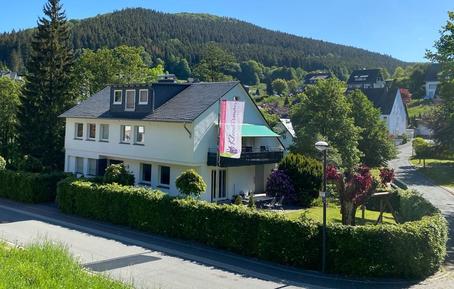 Gemütliches Ferienhaus : Region Eslohe im Sauerland-Sallinghausen für 12 Personen